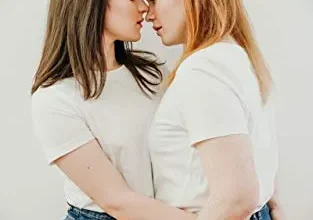 «Especiales lesbianas (vol 5): Confesiones íntimas, sexo adulto, historias eróticas, amor» de Prinion Mota